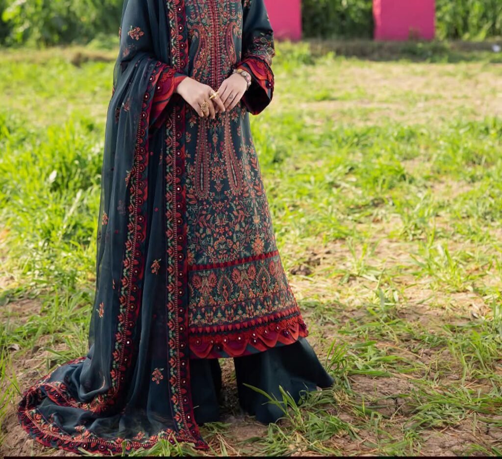 Asim Jofa Luxury Collection 3Pc Embroidered Lawn Suit – Code 51211